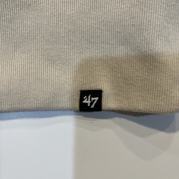 Boston Celtics 47 Brand Crewneck Sweatshirt Mens L Cream Embroidered Logo NBA - Picture 6 of 13